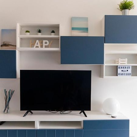 Appartement Ad Un Passo Dal Molo Con 2 Biciclette Incluse à Viareggio Extérieur photo