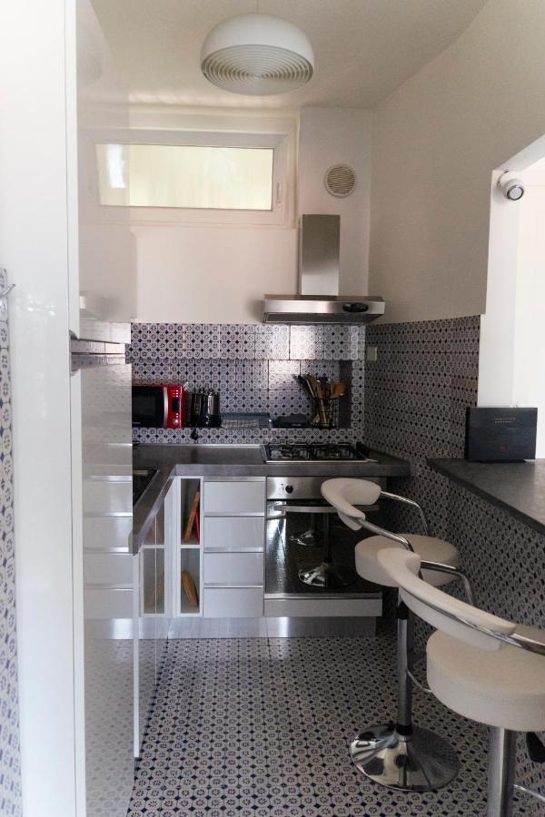 Appartement Ad Un Passo Dal Molo Con 2 Biciclette Incluse à Viareggio Extérieur photo