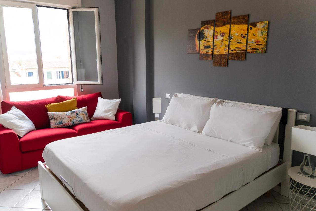 Appartement Ad Un Passo Dal Molo Con 2 Biciclette Incluse à Viareggio Extérieur photo
